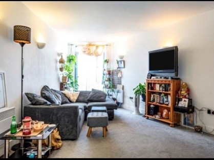 1 Bed Flat, The Odeon, IG11