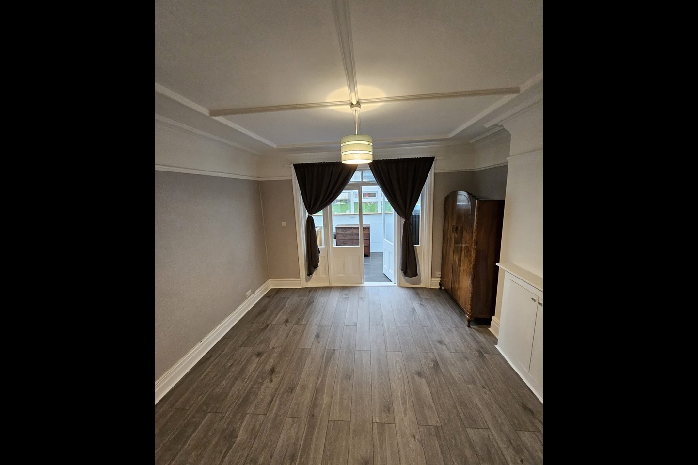 London Studio Flat, Streatham, SW16 To Rent Now for £1,450.00 p/m