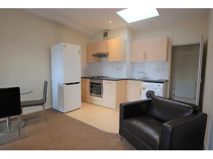 1 Bed Flat, Old Kent Road, SE1