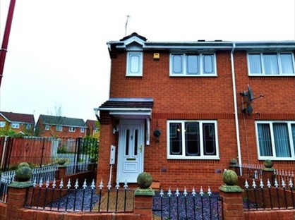2 Bed Semi-Detached House, Wareham Road, B45