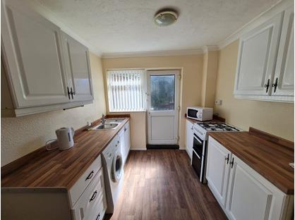 3 Bed Terraced House, Riccall Close, HU6