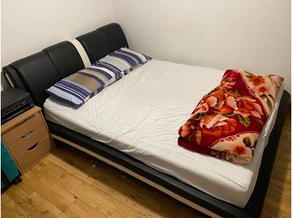 Room in a Shared House, Newbury Park, IG2