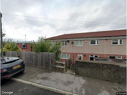 2 Bed Terraced House, Stonecliffe Gardens, LS12