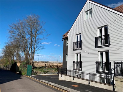 1 Bed Flat, Harbour View, DA11