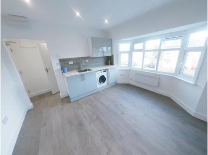 Room in a Shared Flat, Suncote Avenue, LU6