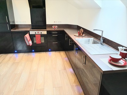 1 Bed Flat, Chapel Court, B61