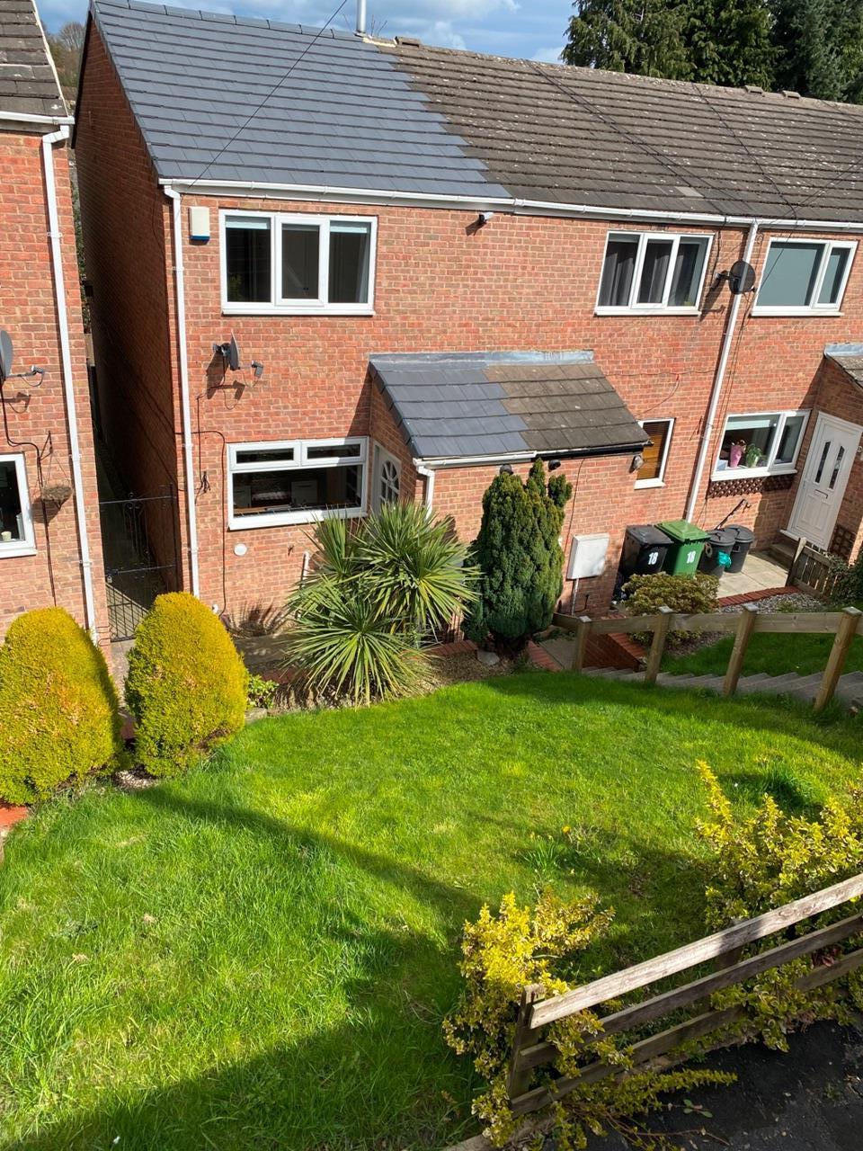 2 Bed End Terrace, Post Hill Court, LS12