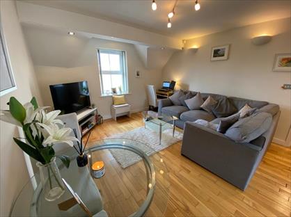 2 Bed Flat, The Junxion, LS5