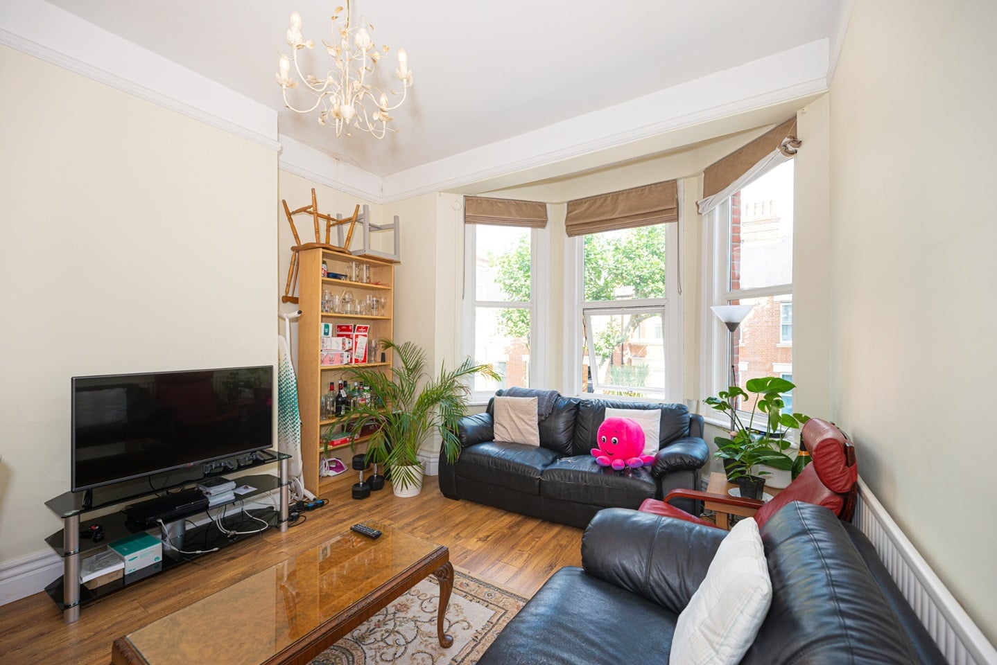 3 Bed Flat, Cranworth Gardens, SW9