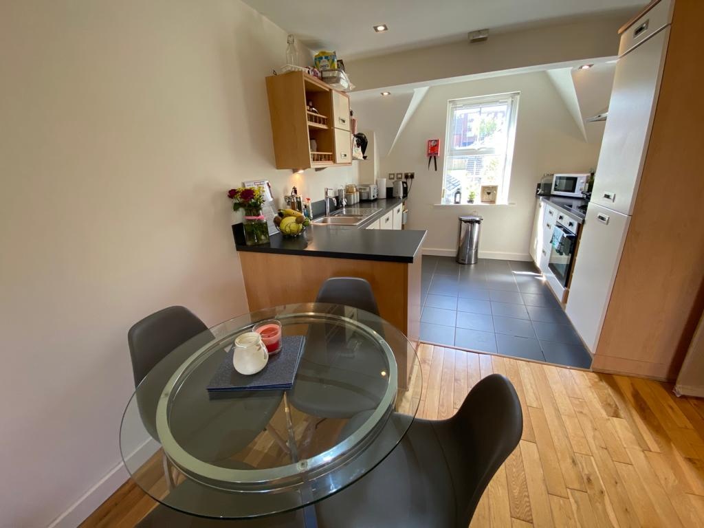 Additional image 8 of 2 Bed Flat, The Junxion, LS5, N1 7GU