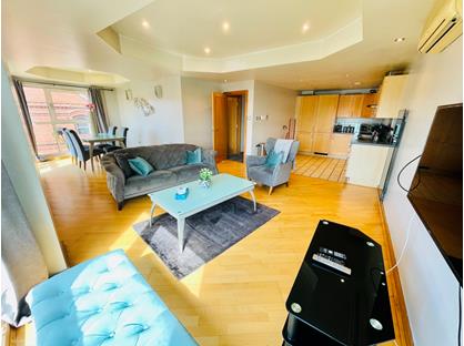 2 Bed Flat, Waterloo Street, LS10