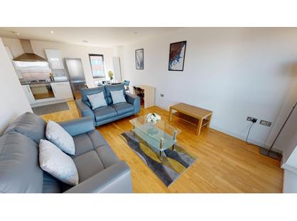 2 Bed Flat, The Reach, L3