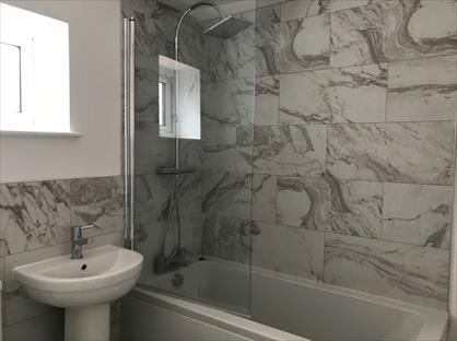 1 Bed Flat, Stephen House, WF11