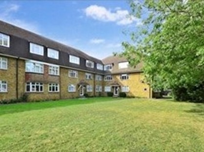 2 Bed Flat, Sutton Common Road, SM1