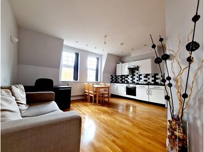 2 Bed Flat, Tottenham Ln, N8