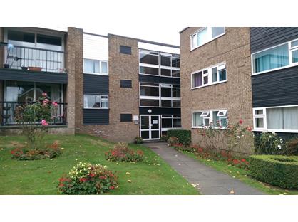2 Bed Flat, Apton Court, CM23