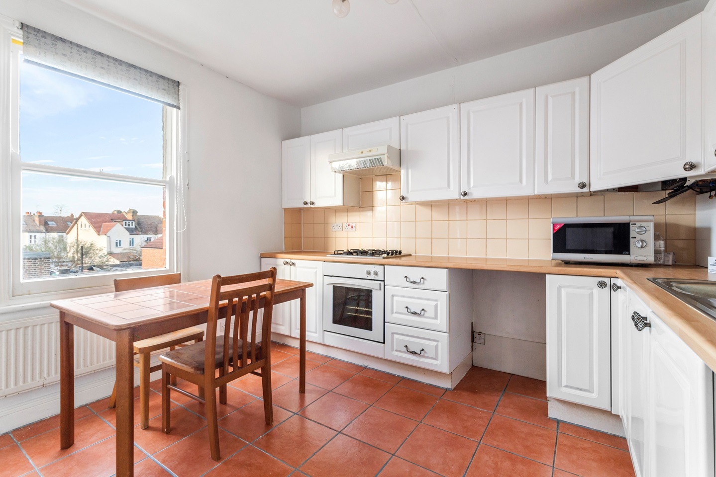 London 1 Bed Flat, Cricklewood Broadway, NW2 To Rent Now for £1,795