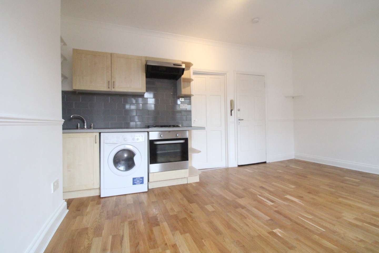 London 1 Bed Flat First Floor SW6 To Rent Now For 1 500 00 P m