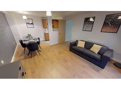2 Bed Flat, Manolis Yard, L1
