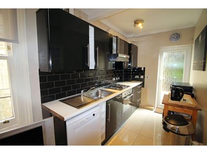 3 Bed Flat, Dalling Road, W6