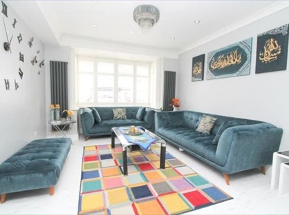 4 Bed Semi-Detached House, Matlock Crescent, SM3