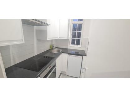 Studio Flat, Waverley Court, W1G