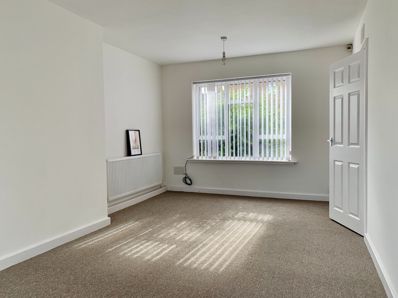 3 Bed Semi-Detached House, Hayles Close, NG5