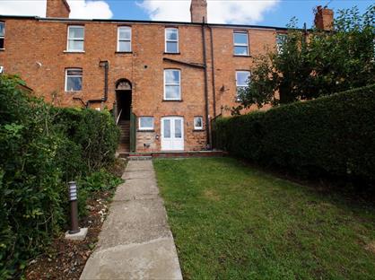 3 Bed Terraced House, Alexandra Terrace, LN1