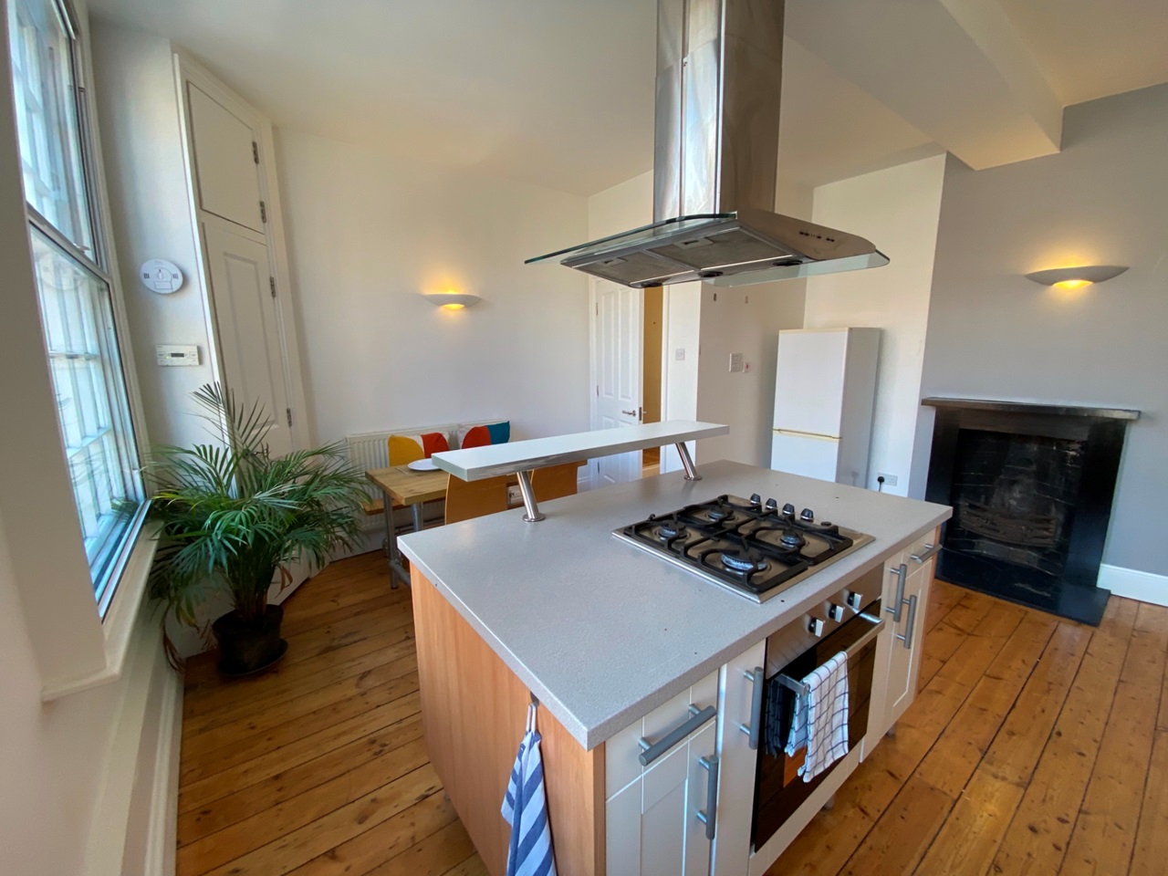 2 Bed Flat, Ribbon Factory, CV1 photo 2