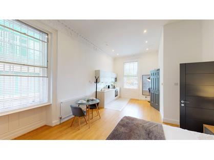 Studio Flat, Dale Street, L2