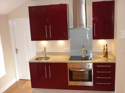 1 Bed Flat, Station Road, LS29