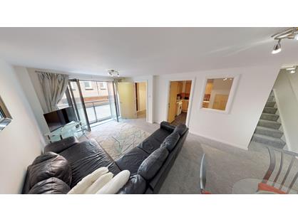 2 Bed Flat, Madison Square, L1