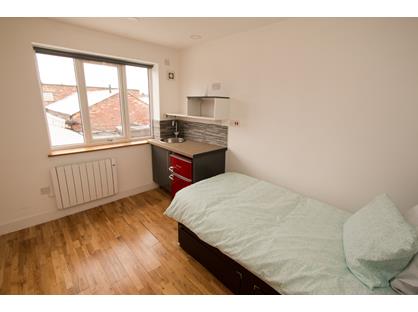 Studio Flat, Sovereign House, ST4