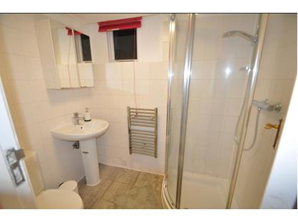 Studio Flat, Danbury Street, N1