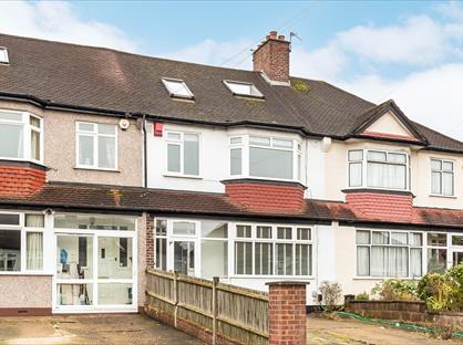 5 Bed Terraced House, Horncastle Road, SE12