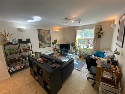 1 Bed Flat, The Junxion, LS5