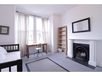 1 Bed Flat, Tufnell Park Road, N19