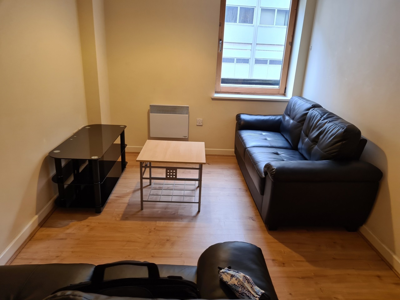 3 Bed Flat, Abbey Court, CV1 photo 5