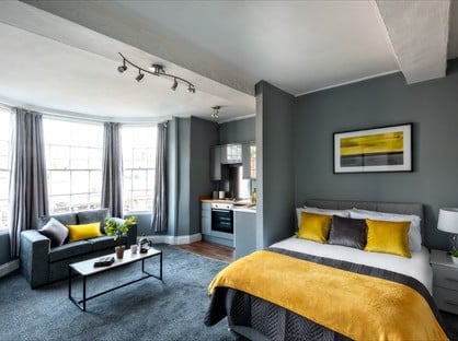 Studio Flat, College House, WR1