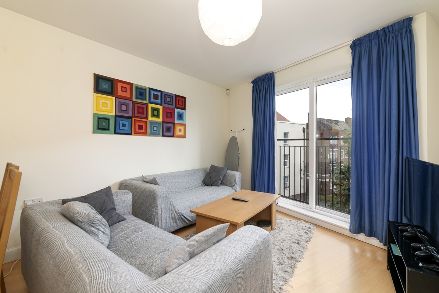 London 2 Bed Flat, Turin Street, E2 To Rent Now for £2,275.00 p/m