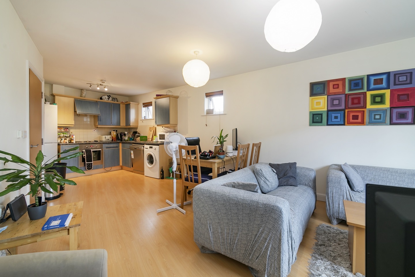 London 2 Bed Flat, Turin Street, E2 To Rent Now for £2,275.00 p/m