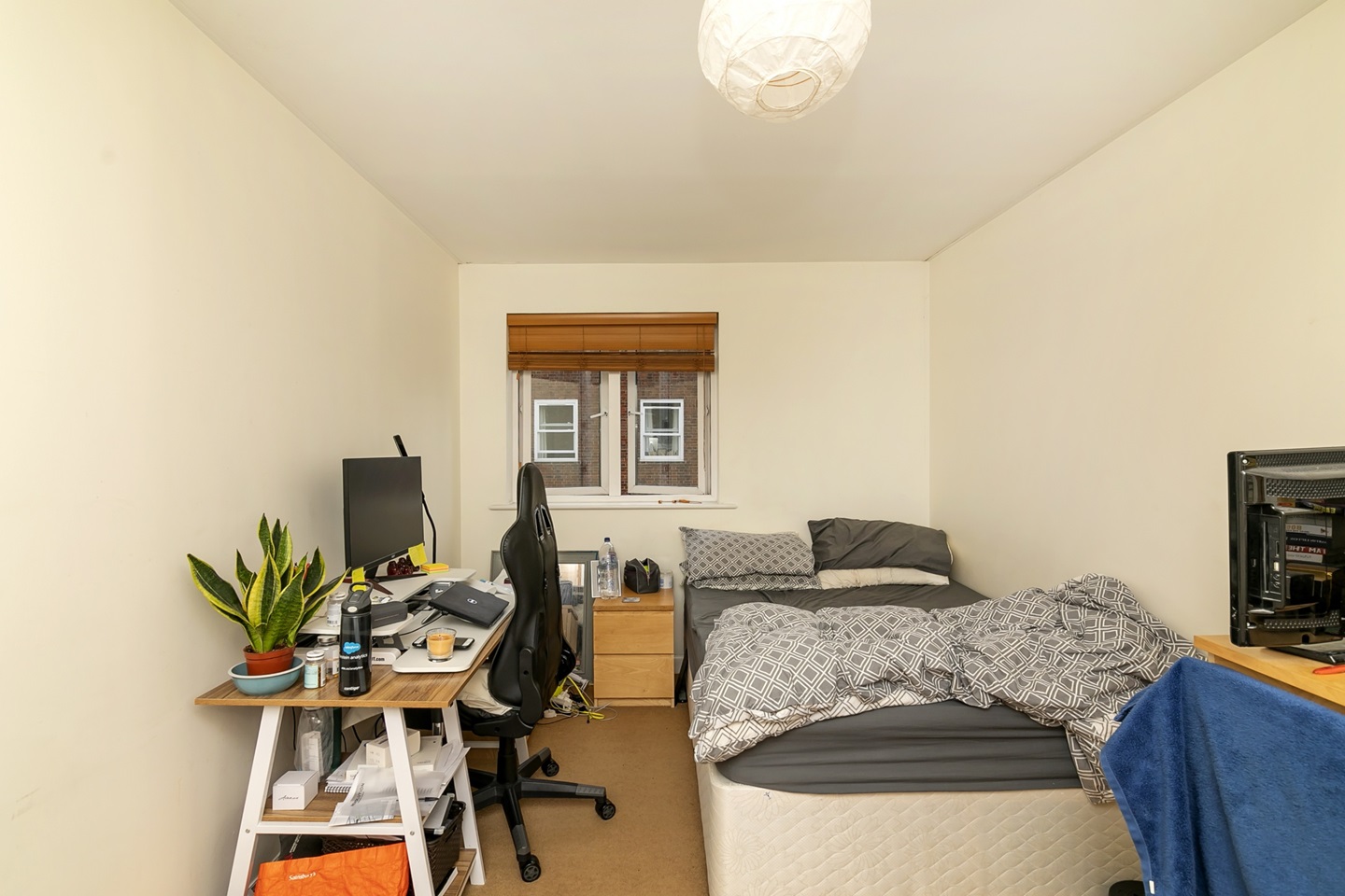 London 2 Bed Flat, Turin Street, E2 To Rent Now for £2,275.00 p/m