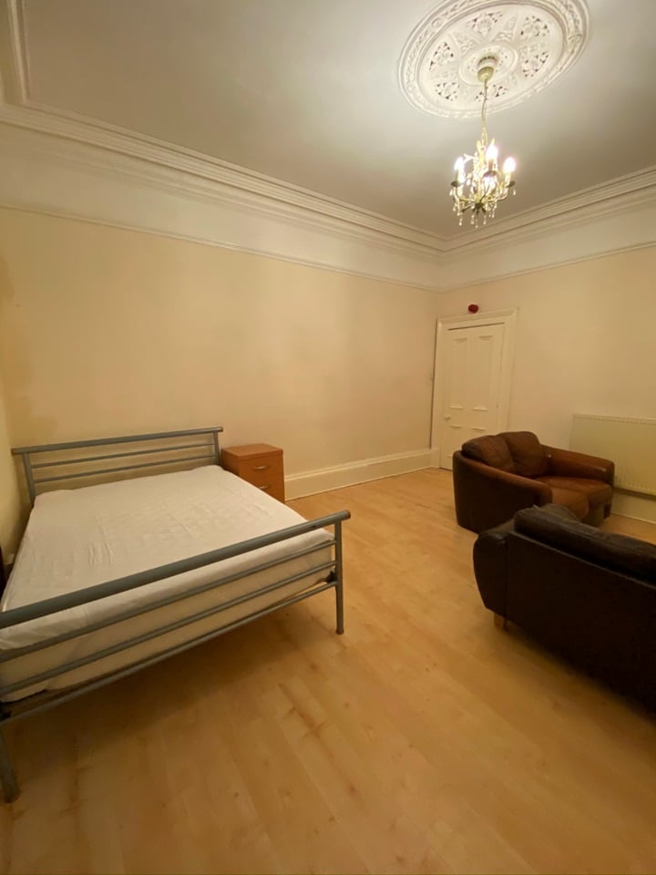Hull 1 Bed Flat, Westbourne Avenue, HU5 To Rent Now for £450.00 p/m