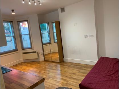 Studio Flat, London, N19