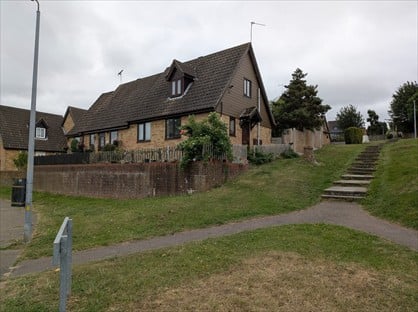 2 Bed Semi-Detached House, Gainsborough Drive, CO11