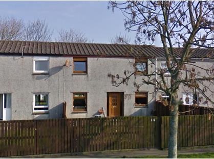 3 Bed Terraced House, Carron Place, KA12