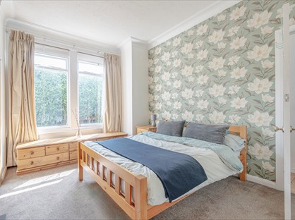 2 Bed Flat, Penwith Road, SW18