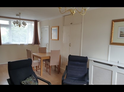 5 Bed Flat, Lorrimore Square, SE17