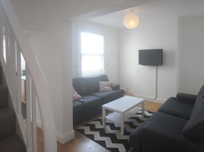 4 Bed Terraced House, Granville Street, GL50