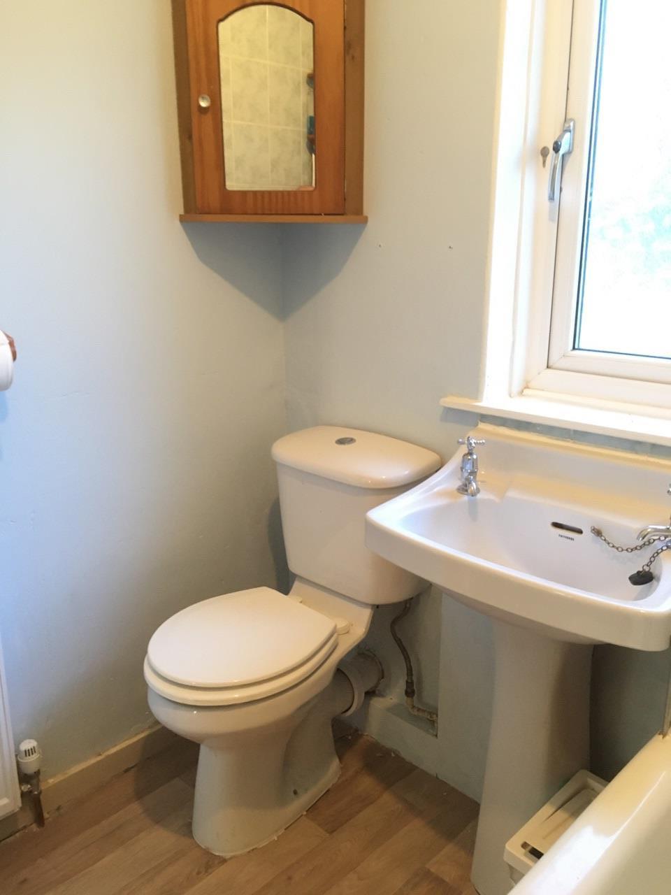 Baildon, Shipley 2 Bed Terraced House, Aireview Crescent, BD17 To